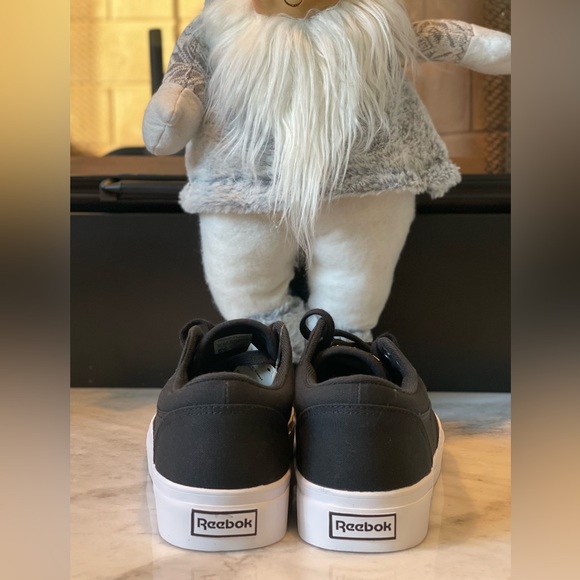 REEBOK CLUB C COAST TENNIS BLACK WHITE G58769 MEN SHOES - Picture 4 of 7